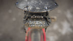 BROOKS ENGLAND Scape Saddle Roll Bag 尾袋