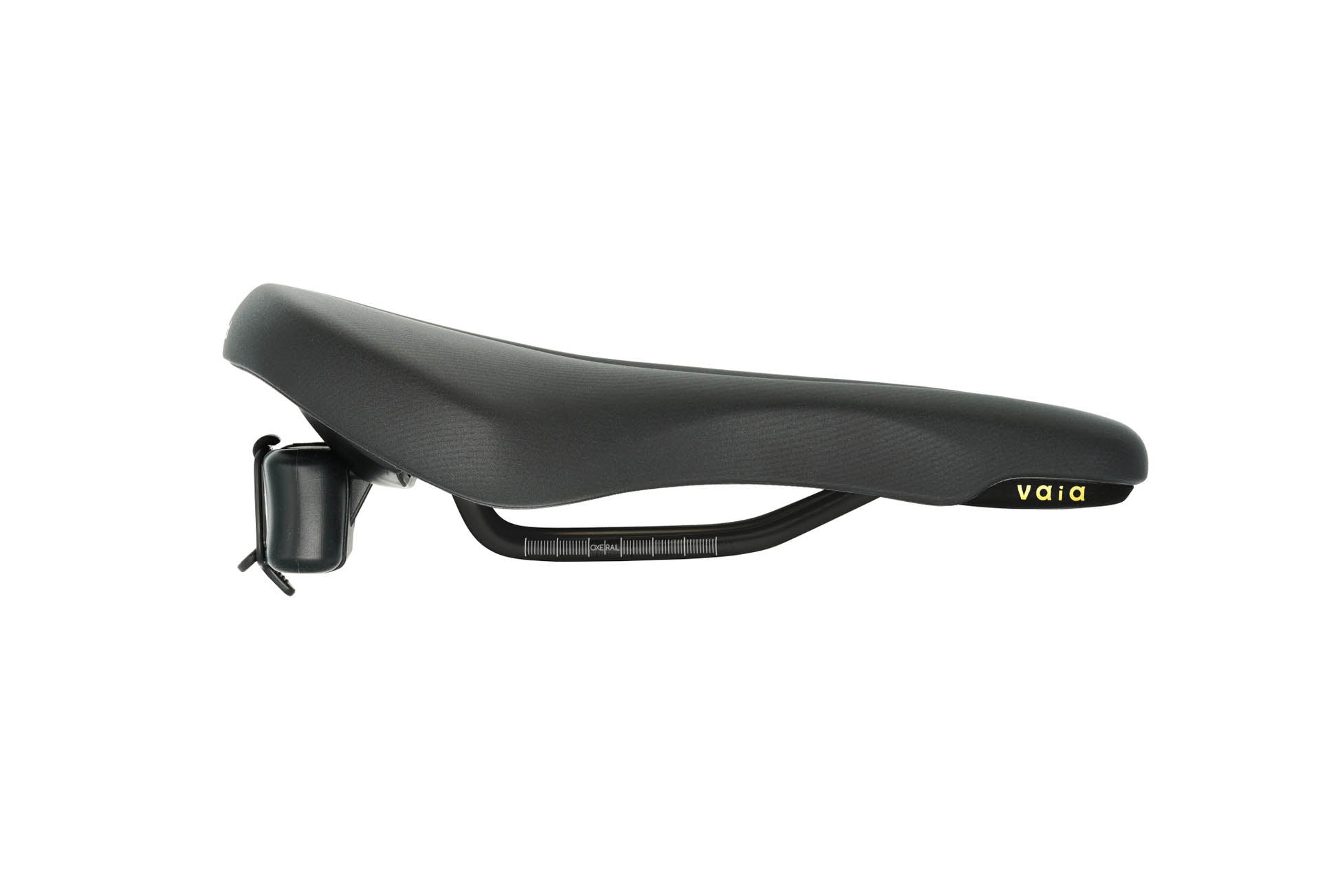 Selle Royal Vaia Athletic 凝膠中空座位 (附送多功能工具)